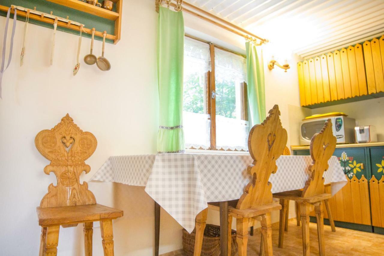 Klimatyczna Chatka U Podnoza Gory Porąbka Exterior foto